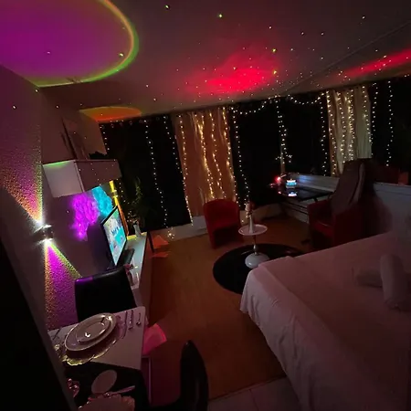 Apartment Evasion Nuageuse