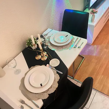 Apartment Evasion Nuageuse